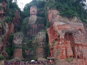 峨眉山/乐山大佛一日游